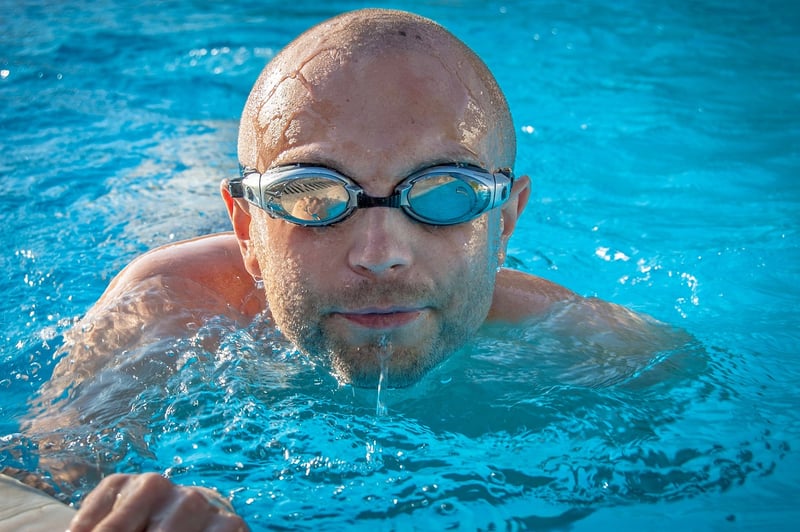 Synchronized Swimmer